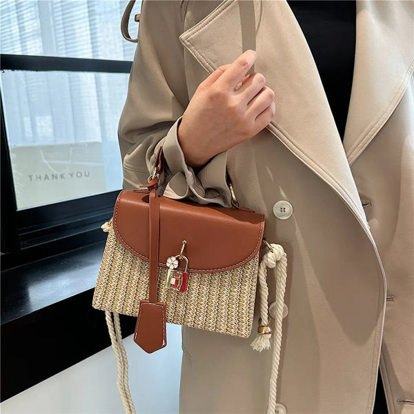Petit Sac en Paille